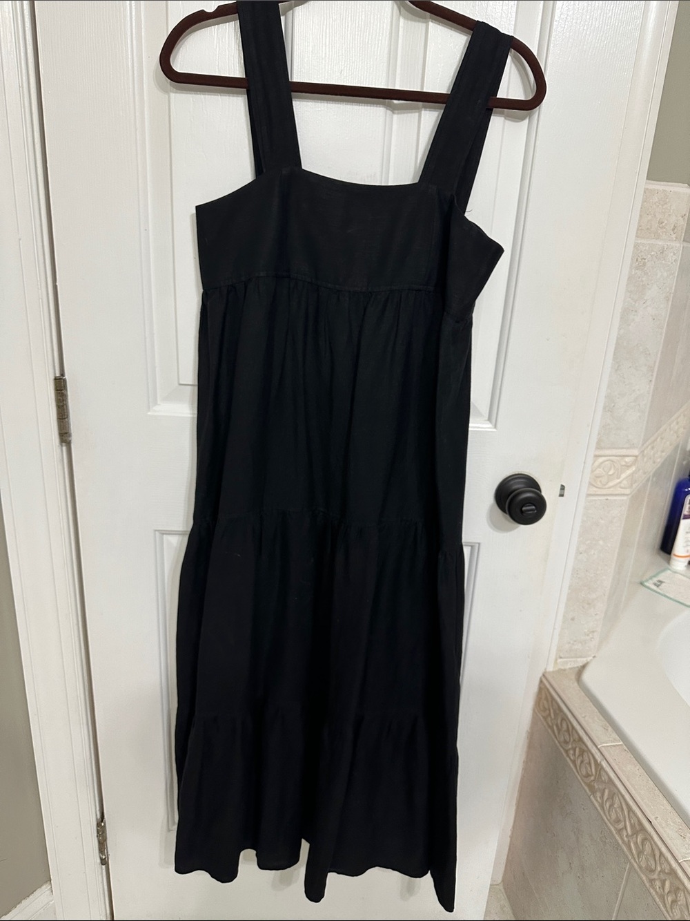 HUNTER BELL Black Tiered Square-Neck Midi Dress
